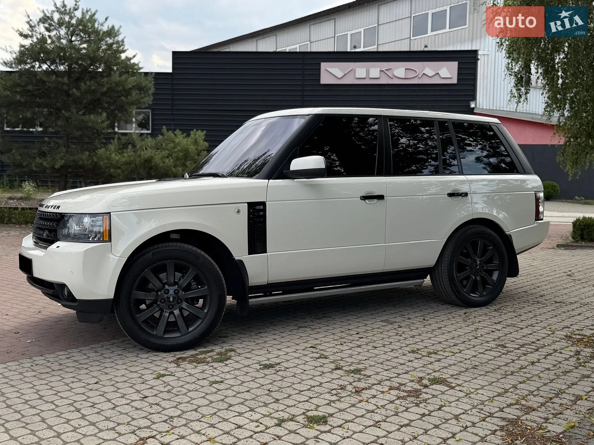 2010 Land Rover Range Rover - мініатюра 17