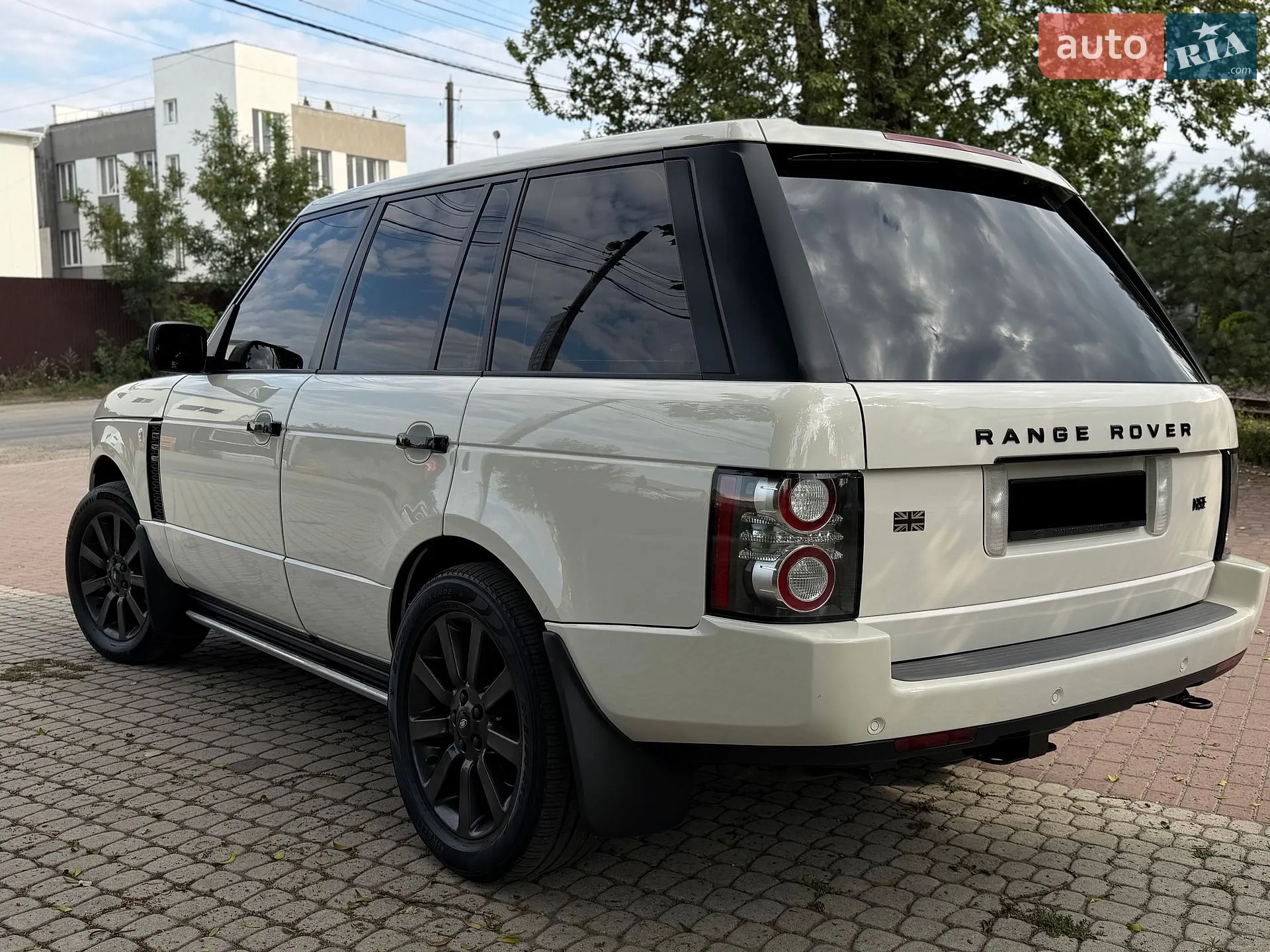 2010 Land Rover Range Rover - мініатюра 19