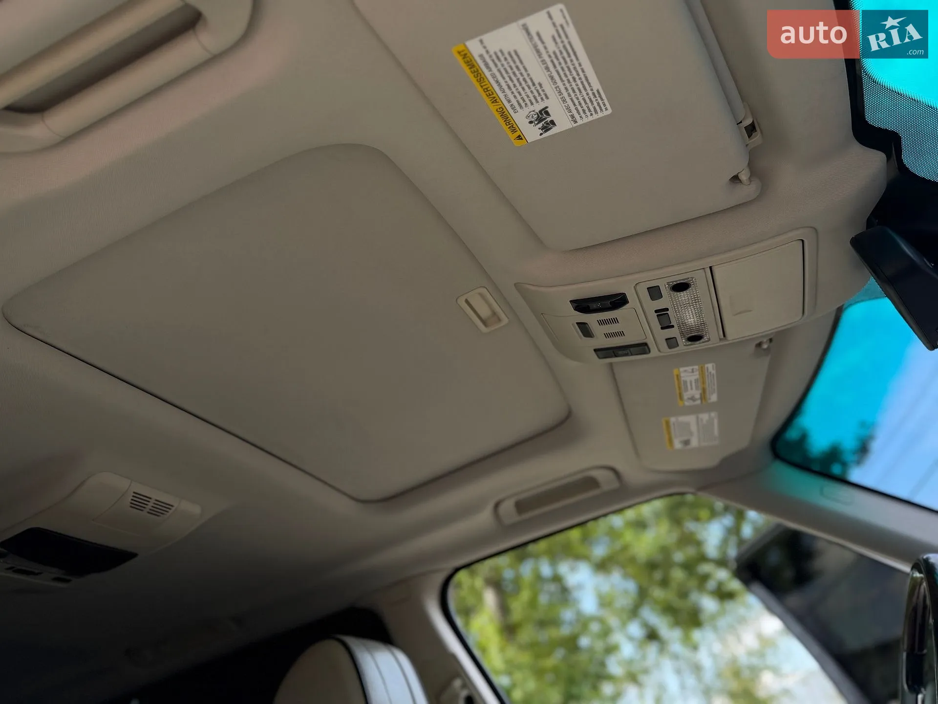 2010 Land Rover Range Rover - мініатюра 39