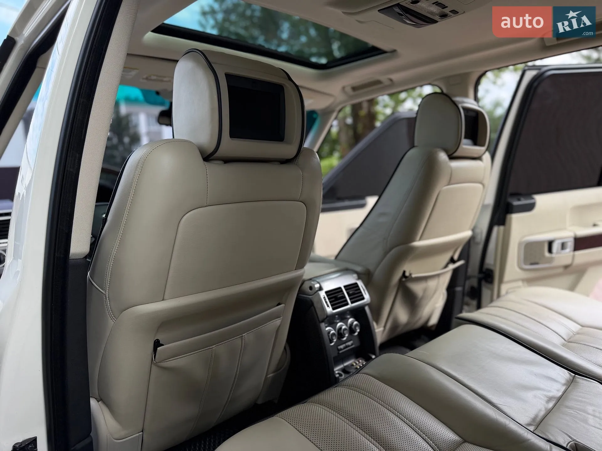 2010 Land Rover Range Rover - мініатюра 45