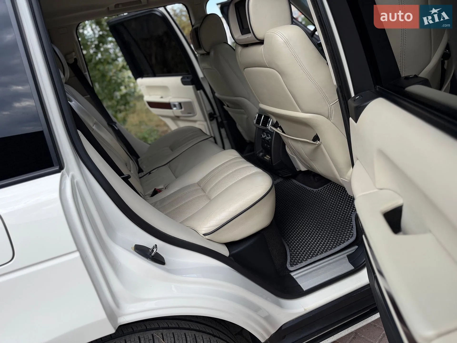 2010 Land Rover Range Rover - мініатюра 52