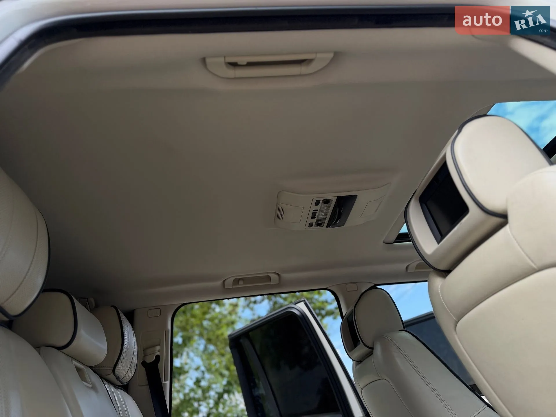 2010 Land Rover Range Rover - мініатюра 56