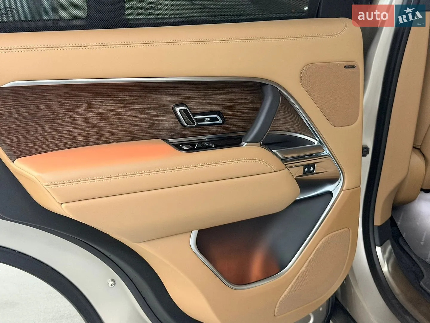 2023 Land Rover Range Rover - мініатюра 22