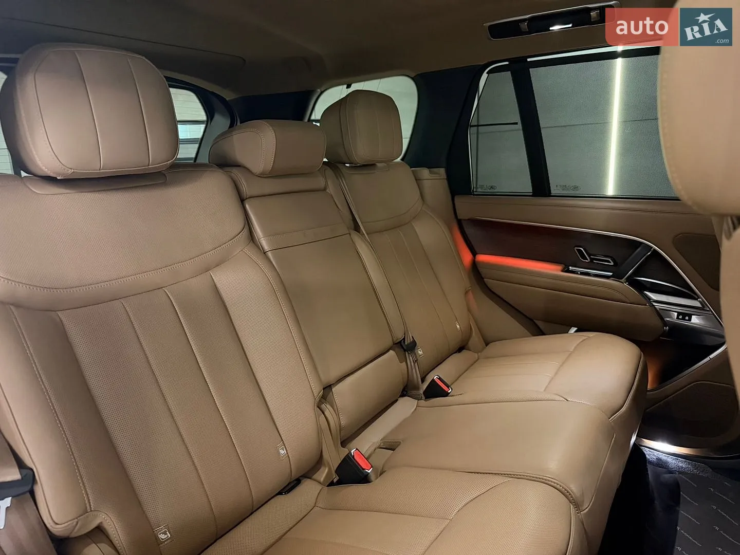 2023 Land Rover Range Rover - мініатюра 28