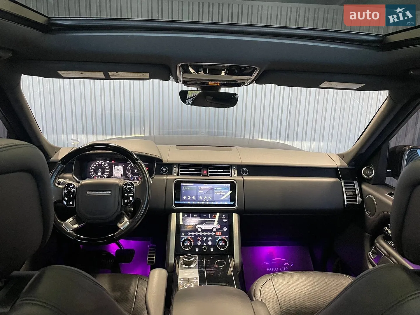 2019 Land Rover Range Rover - мініатюра 21