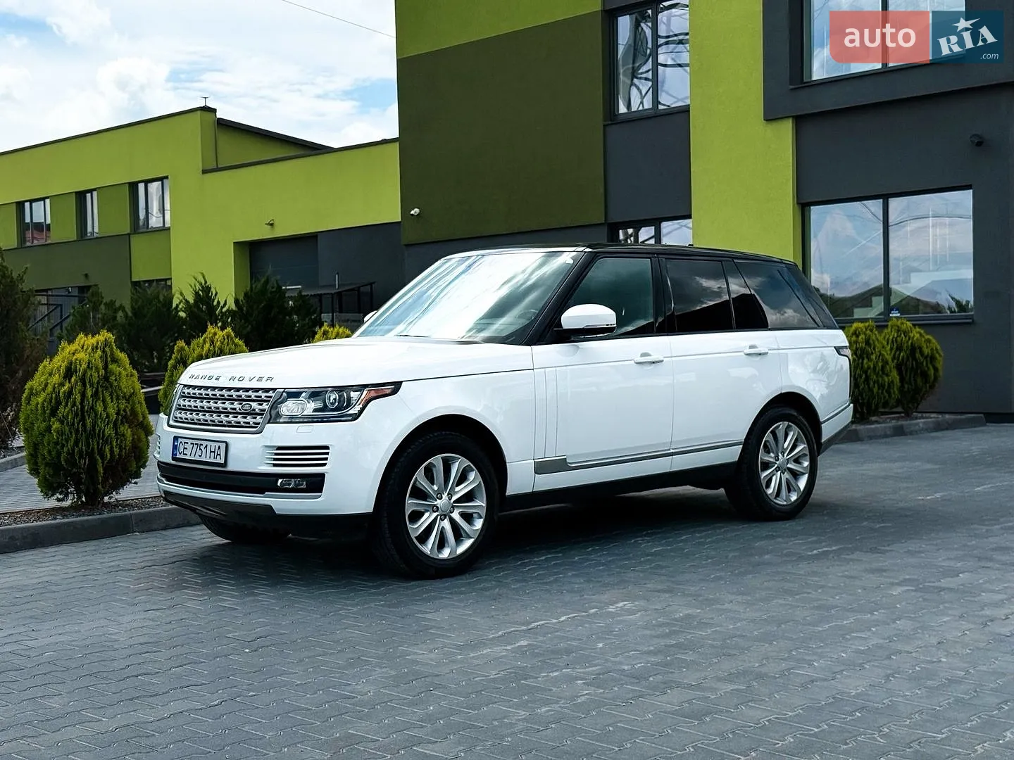 2016 Land Rover Range Rover - мініатюра 2
