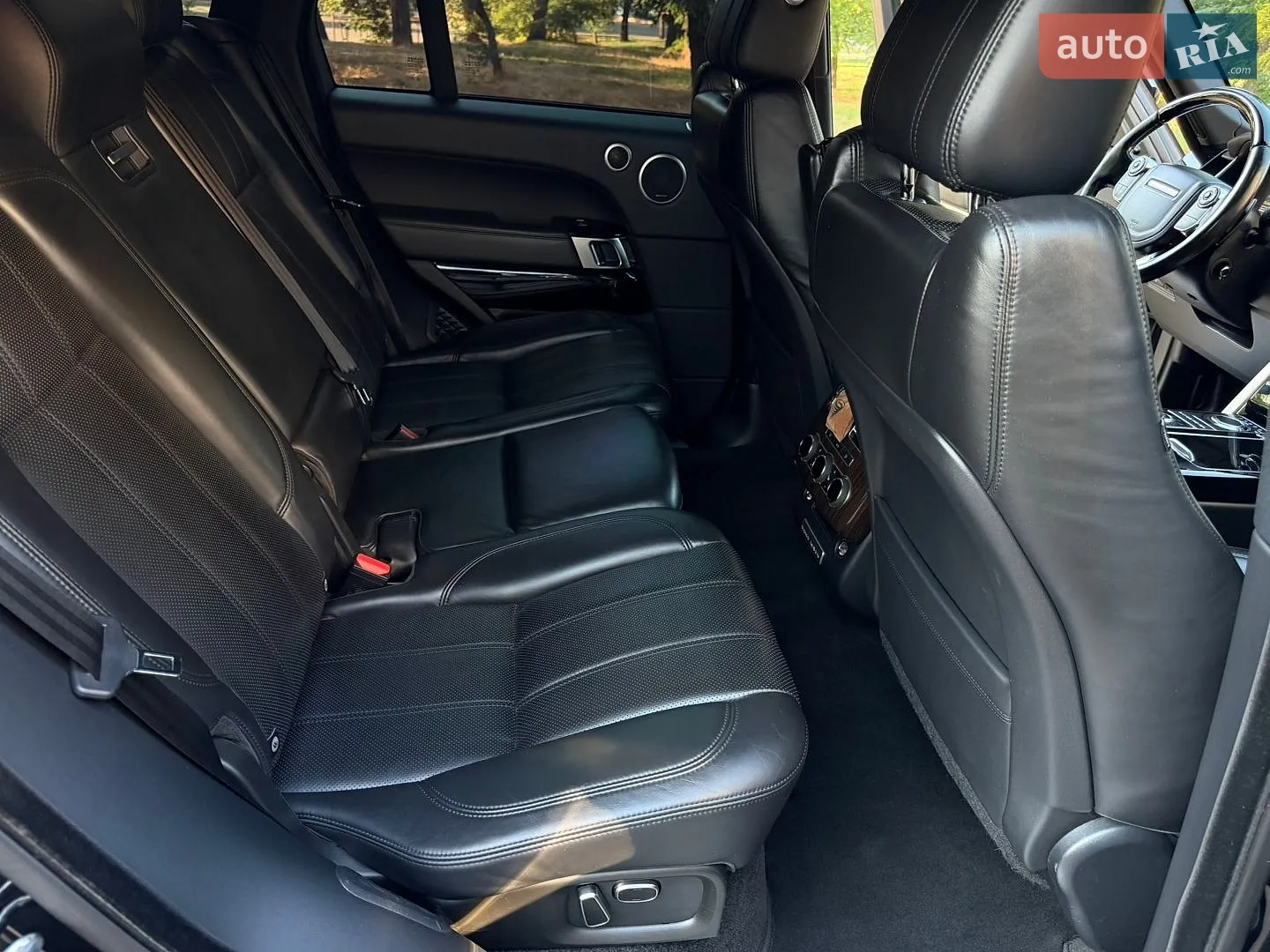 2014 Land Rover Range Rover - мініатюра 19