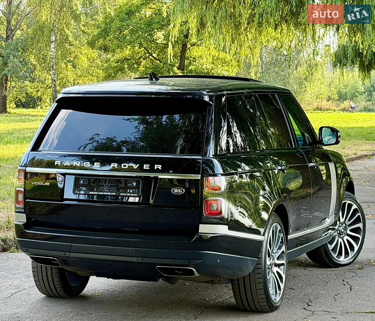 2020 Land Rover Range Rover - мініатюра 28