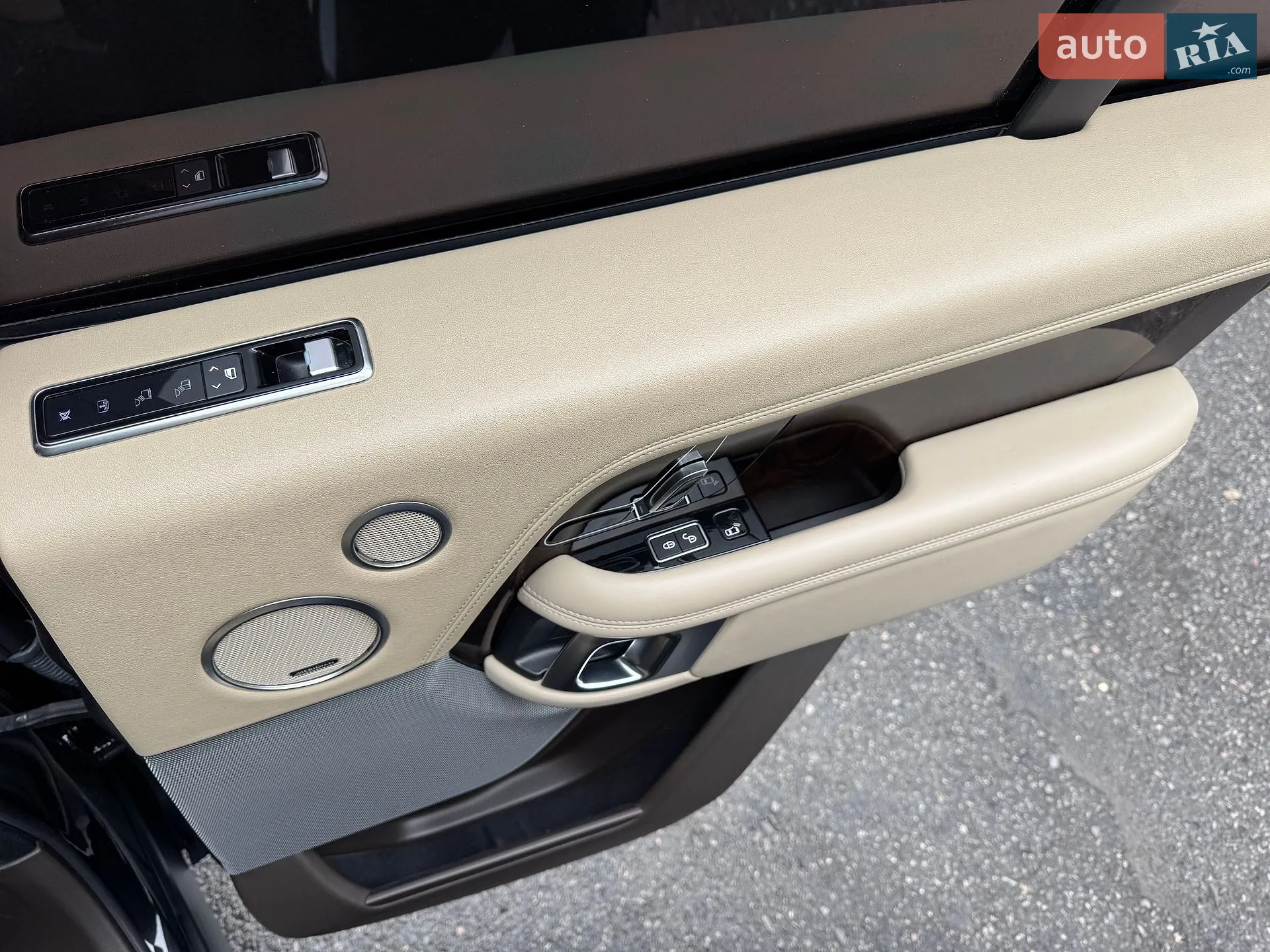 2017 Land Rover Range Rover - мініатюра 33