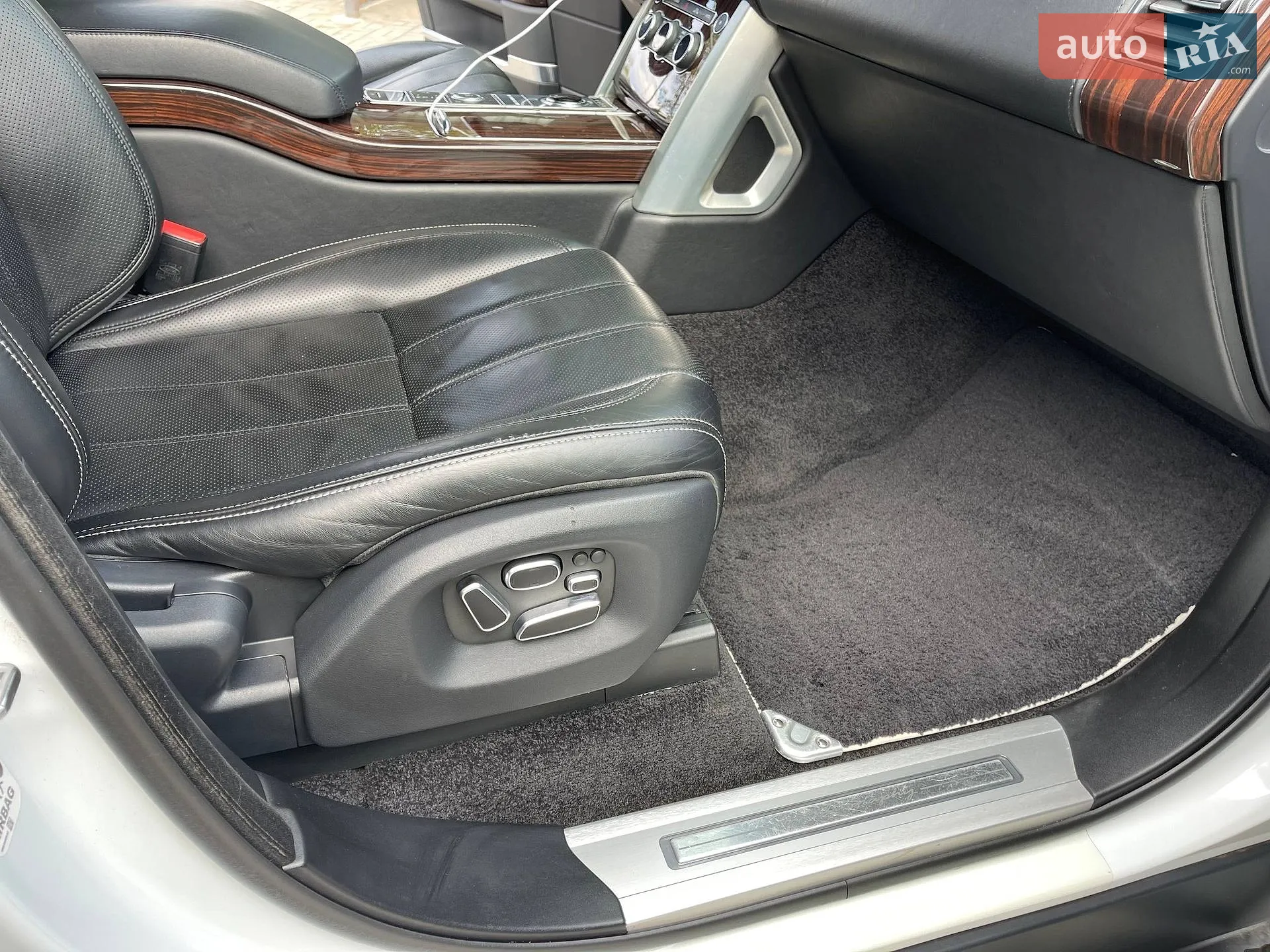 2013 Land Rover Range Rover - мініатюра 30