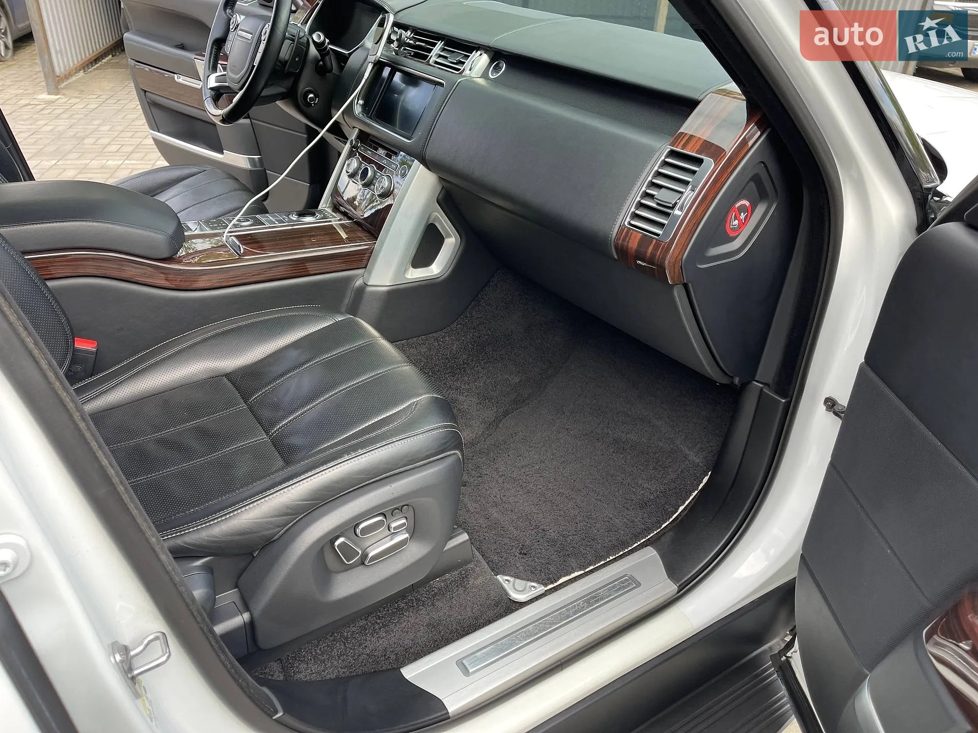 2013 Land Rover Range Rover - мініатюра 34