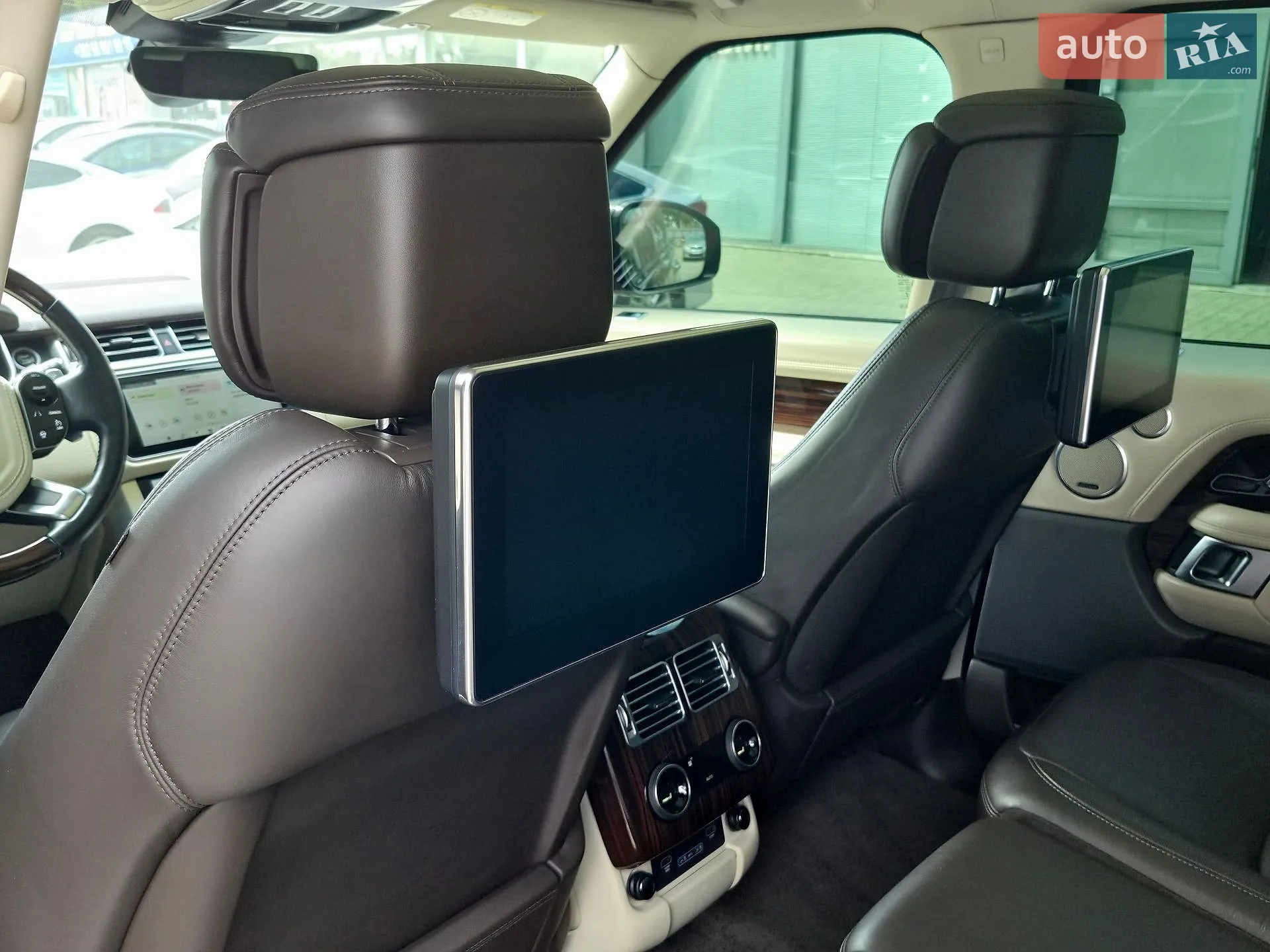 2018 Land Rover Range Rover - мініатюра 16