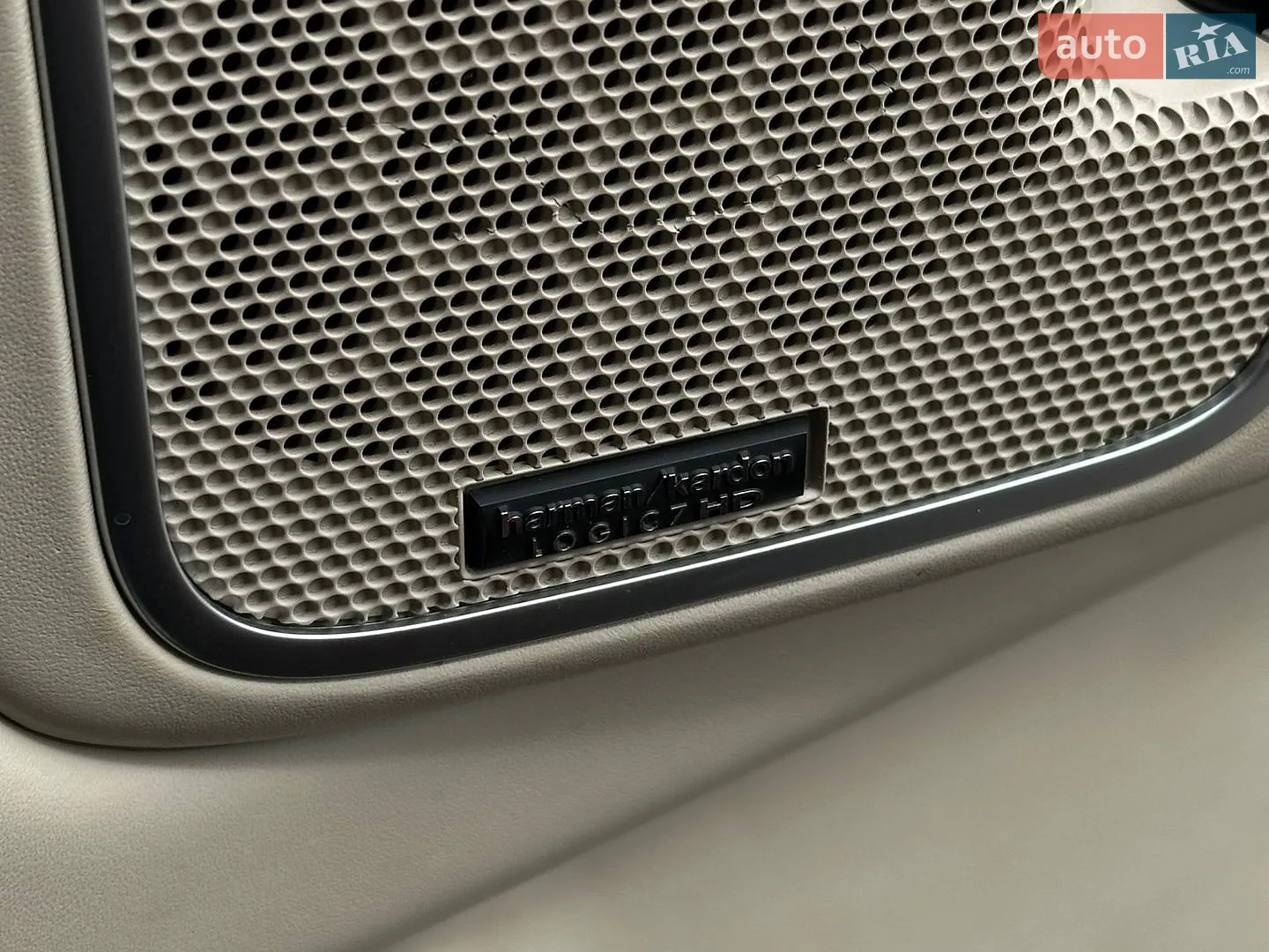 2011 Land Rover Range Rover - мініатюра 23
