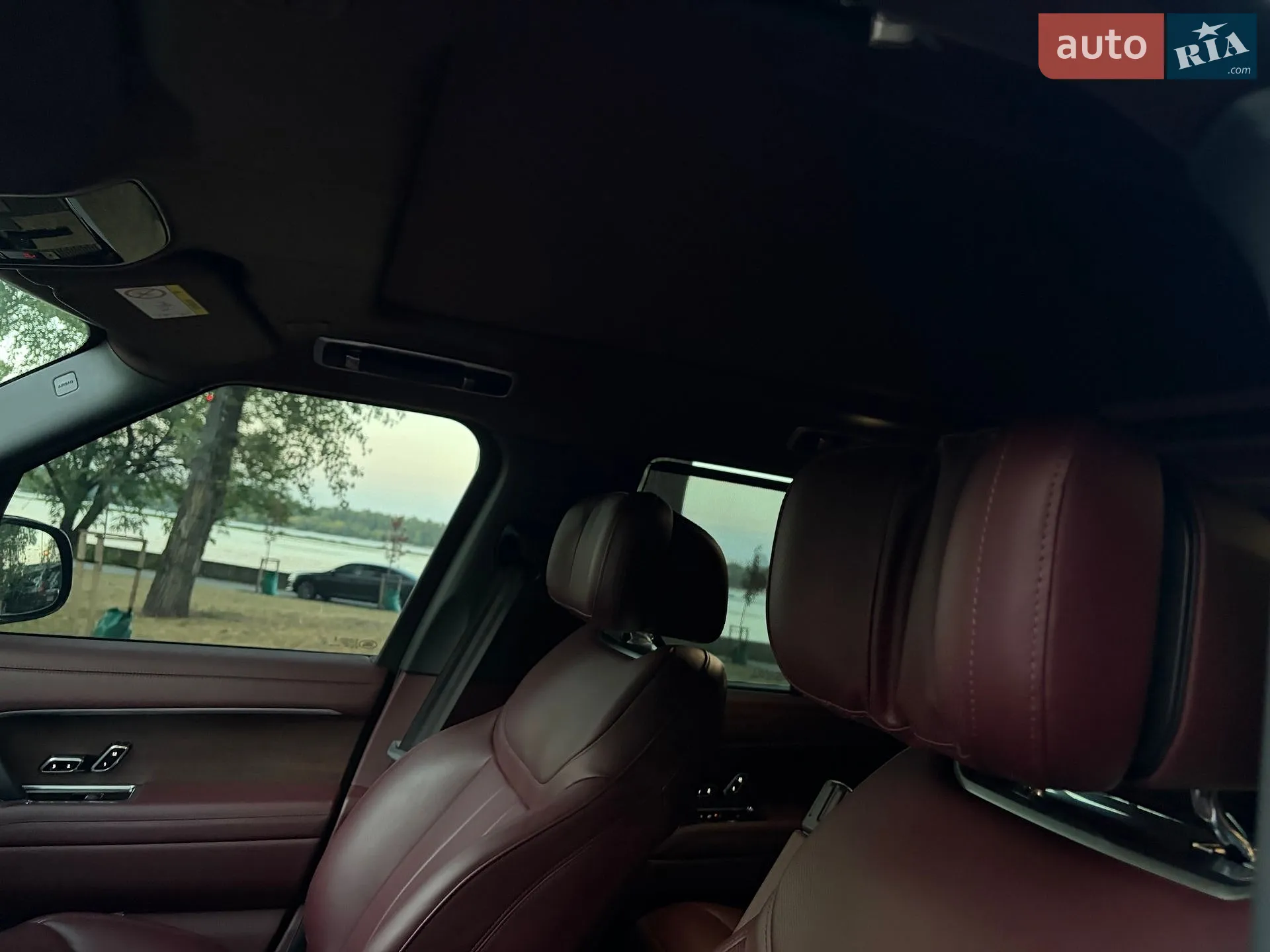 2023 Land Rover Range Rover - мініатюра 19