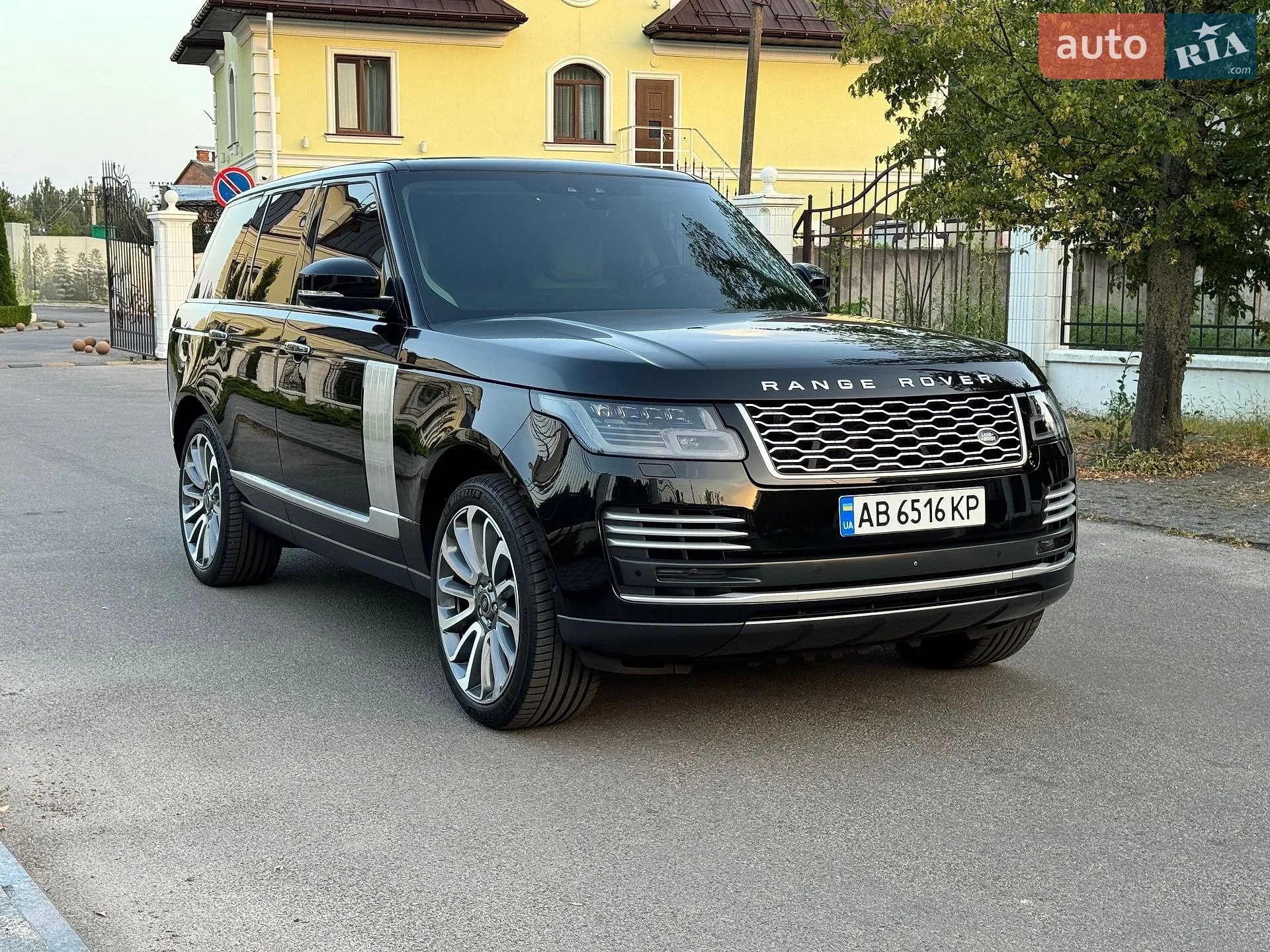 2018 Land Rover Range Rover - мініатюра 3