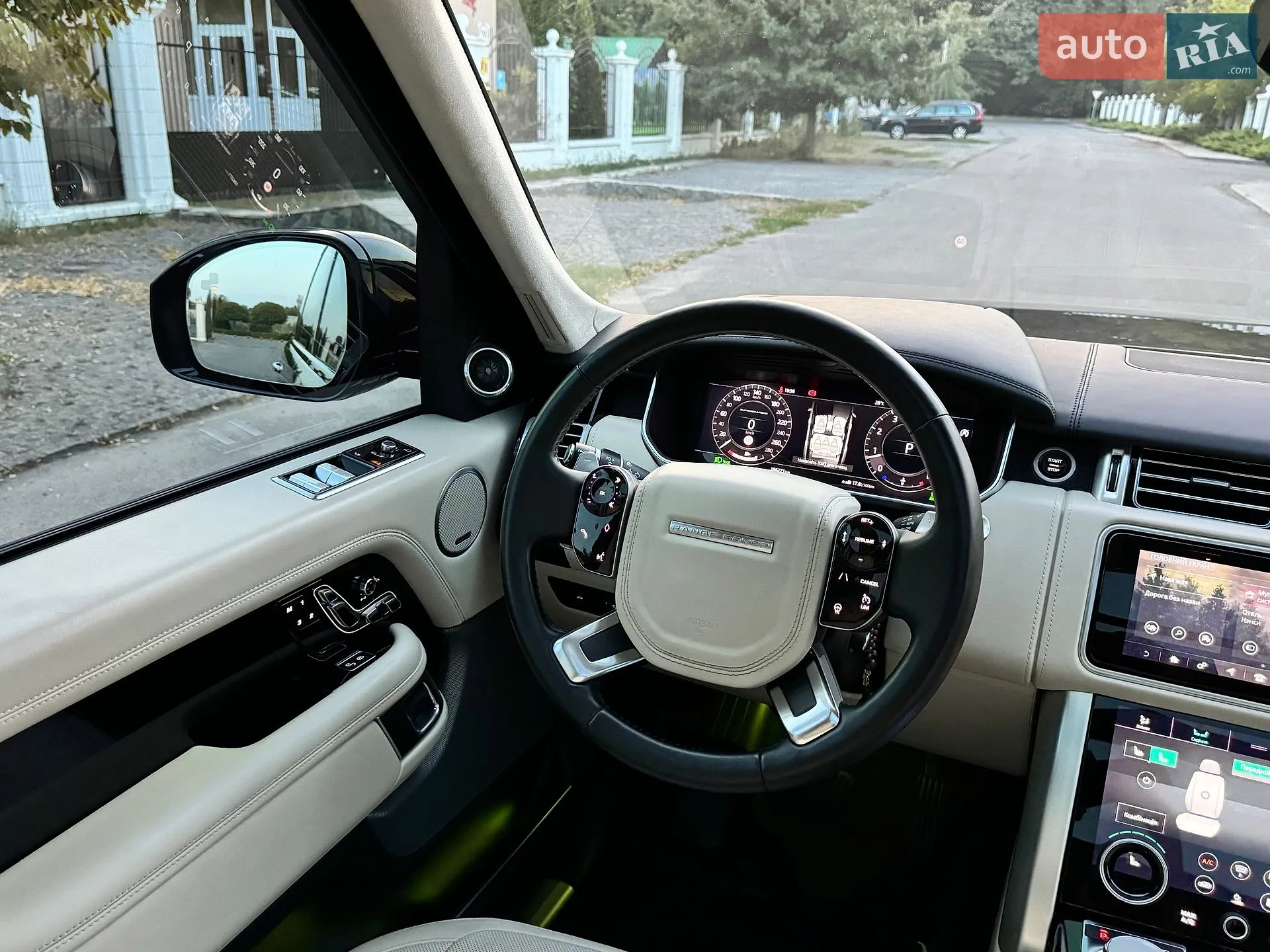 2018 Land Rover Range Rover - мініатюра 31
