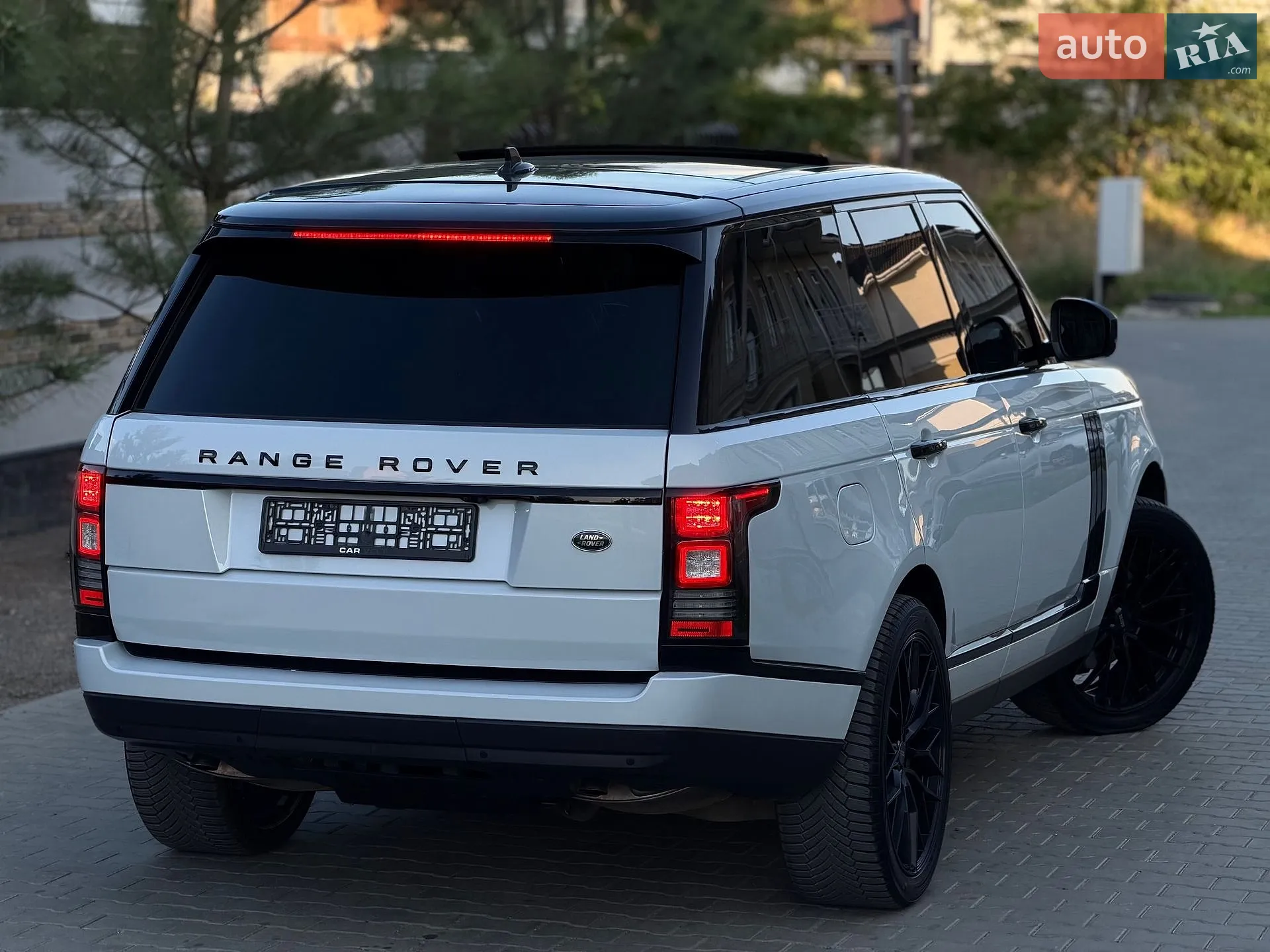 2015 Land Rover Range Rover - мініатюра 16