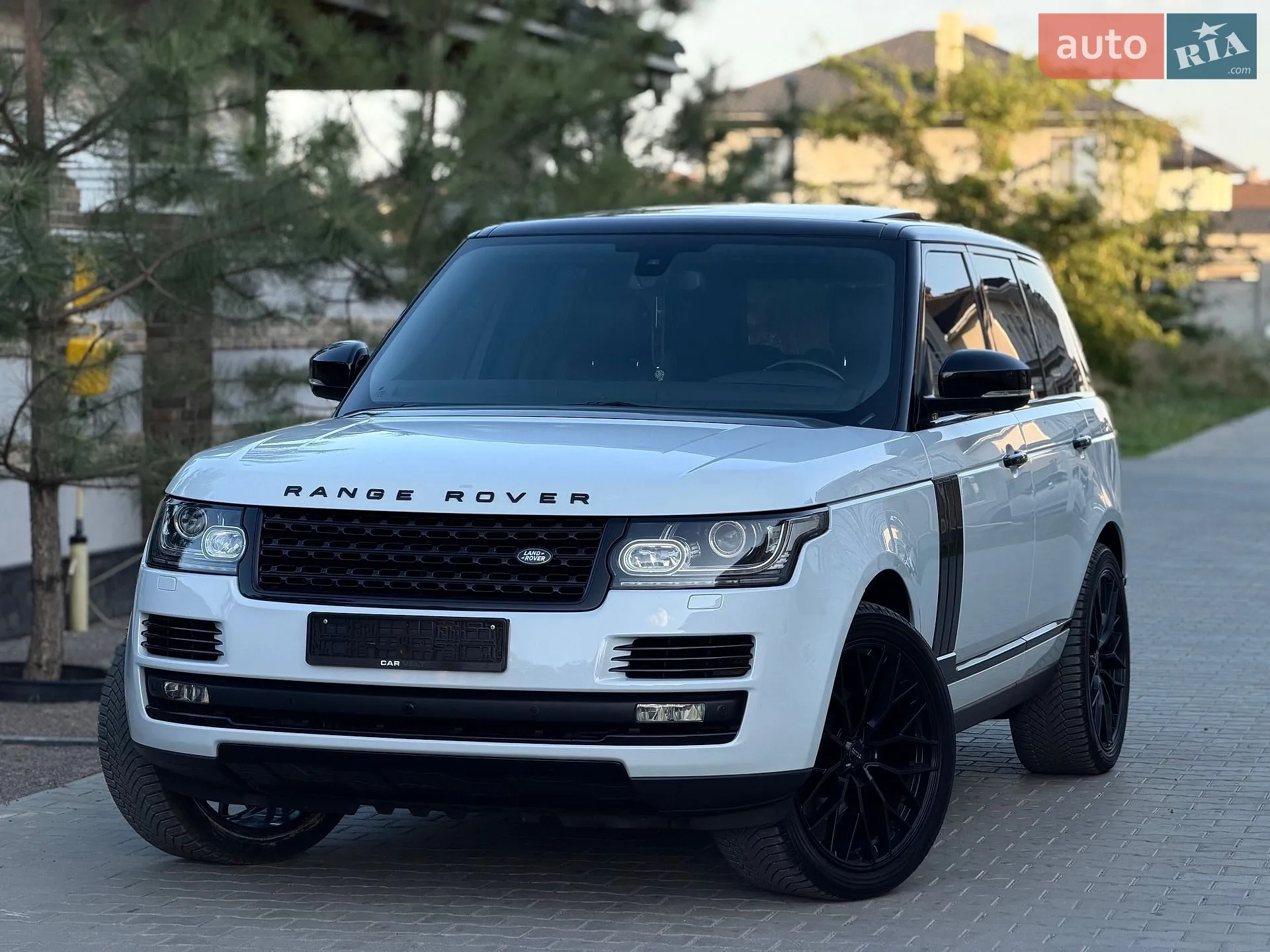 2015 Land Rover Range Rover - мініатюра 26
