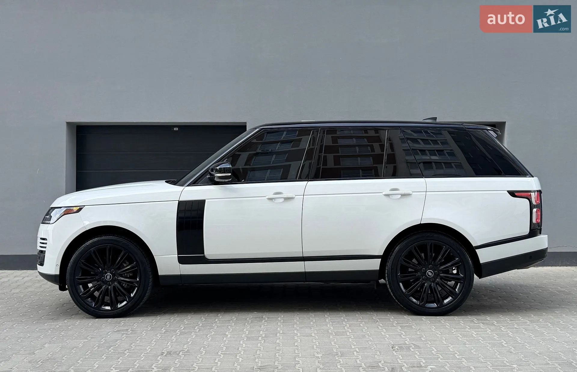 2018 Land Rover Range Rover - мініатюра 18