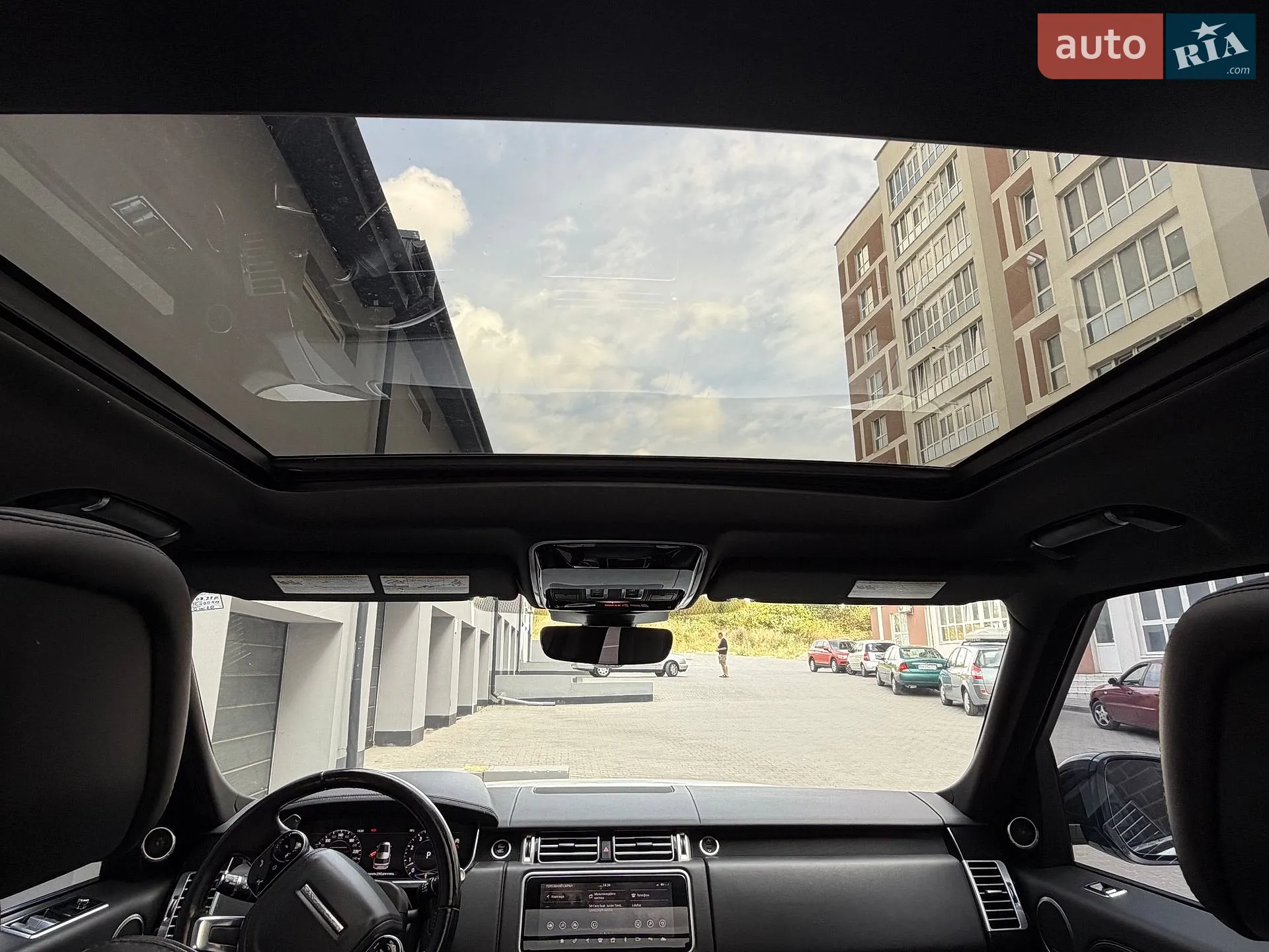 2018 Land Rover Range Rover - мініатюра 32
