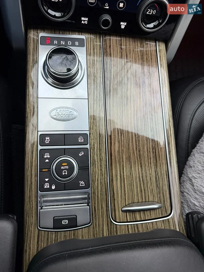 2019 Land Rover Range Rover - мініатюра 32