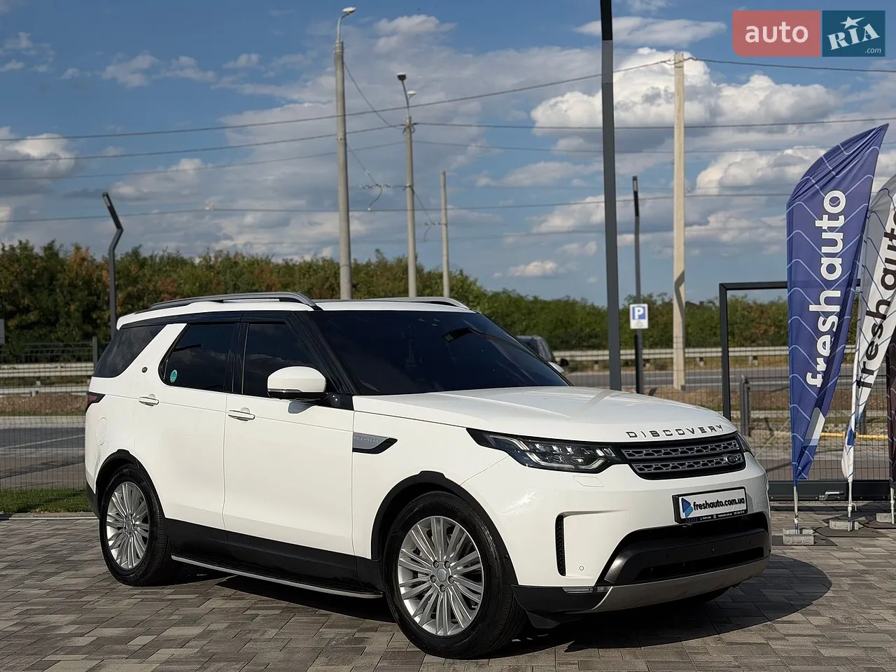 2018 Land Rover Discovery - мініатюра 58