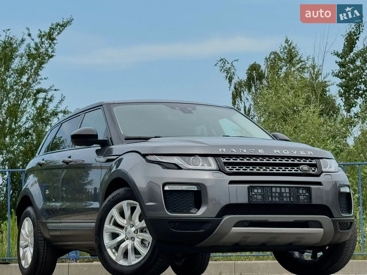 2019 Land Rover Range Rover Evoque - мініатюра 108