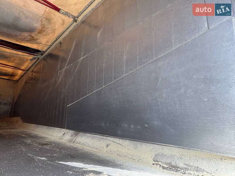 Самоскид напівпричіп Langendorf SKA 2002 в Броварах