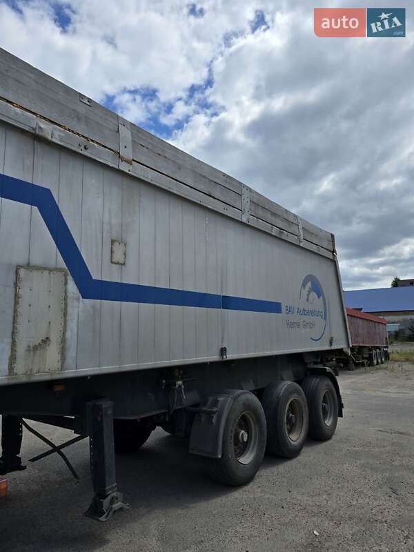 Самосвал полуприцеп Langendorf SKA 2002 в Одессе