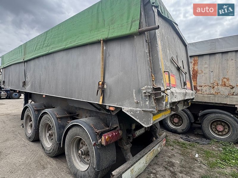 Зерновоз - полуприцеп Langendorf SKA 1992 в Радивилове