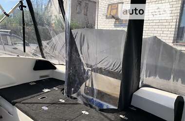 Катер Larson Cabrio 2011 в Запорожье фото 17 Катер Larson Cabrio 2011 в Запорожье