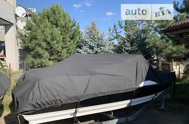 Катер Larson Cabrio 2011 в Запорожье фото 11 Катер Larson Cabrio 2011 в Запорожье