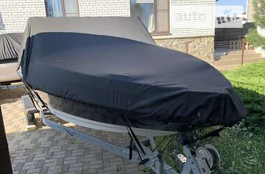 Катер Larson Cabrio 2011 в Запорожье фото 9 Катер Larson Cabrio 2011 в Запорожье