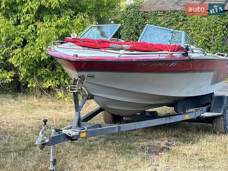 Катер Larson Cabrio 1991 в Виннице фото Катер Larson Cabrio 1991 в Виннице
