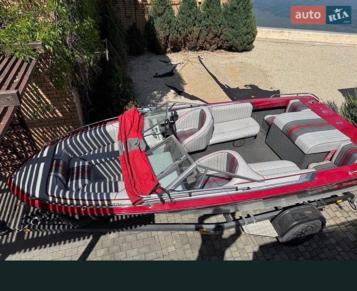Катер Larson Cabrio 1991 в Виннице фото 7 Катер Larson Cabrio 1991 в Виннице
