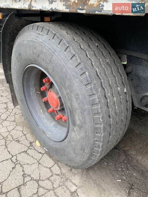 Зерновоз - полуприцеп Latre OP-3AT 1998 в Первомайске