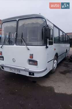 Пригородный автобус ЛАЗ 695 2000 в Ужгороде