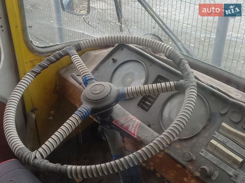 Міський автобус ЛАЗ 695 1984 в Білій Церкві