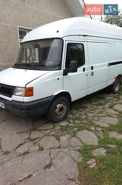 Грузовой фургон LDV Convoy 2004 в 