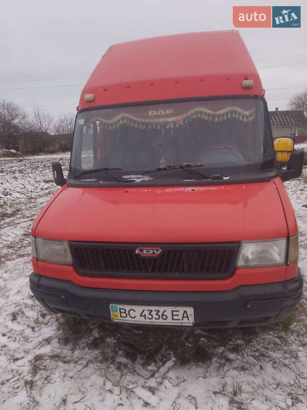 Грузовой фургон LDV Convoy 2004 в Горохове