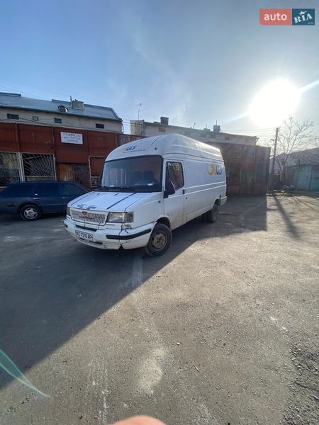 Грузовой фургон LDV Convoy 2005 в Львове