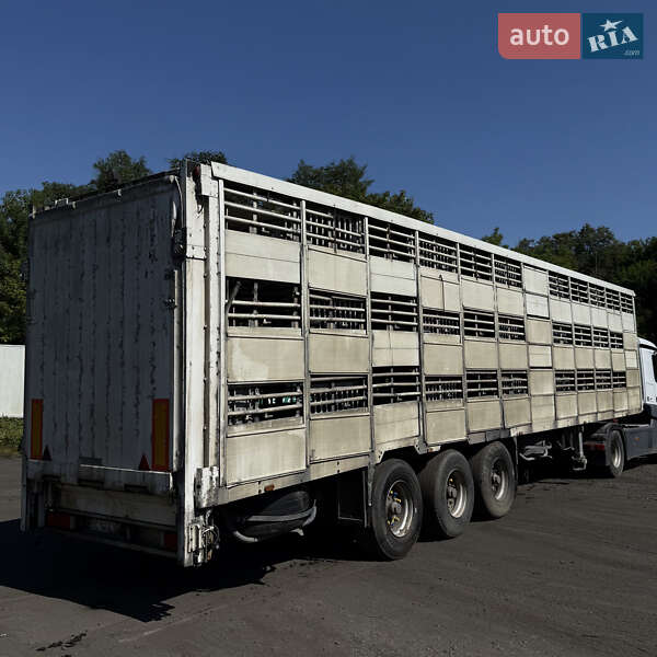 Для перевозки животных - полуприцеп LeciTrailer SR 2005 в Шептицькому