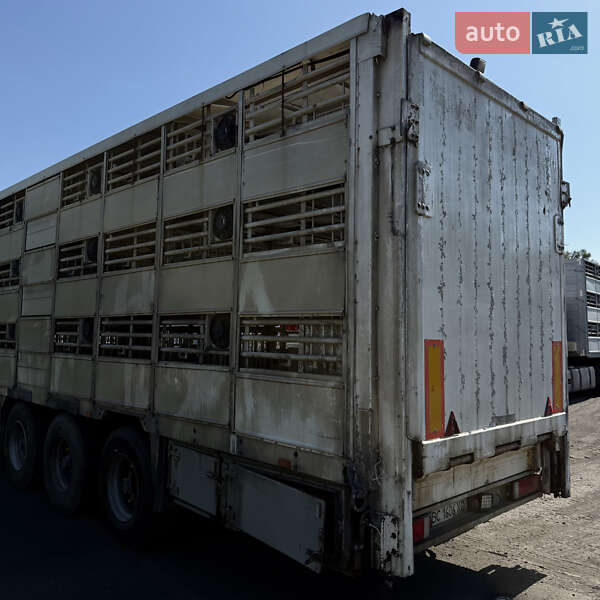 Для перевозки животных - полуприцеп LeciTrailer SR 2005 в Шептицькому