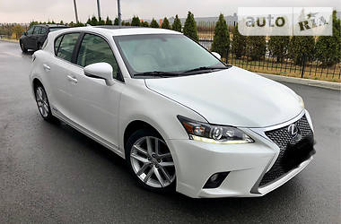 Хэтчбек Lexus CT 2014 в Киеве