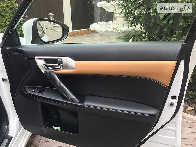 Універсал Lexus CT 2014 в Одесі