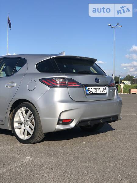 Хетчбек Lexus CT 2015 в Львові