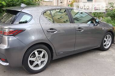 Хэтчбек Lexus CT 2014 в Полтаве