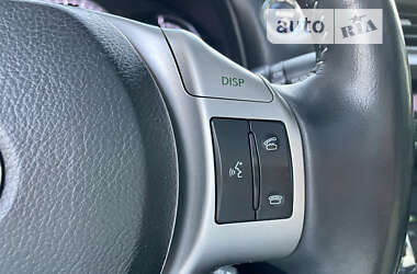 Хэтчбек Lexus CT 2012 в 
