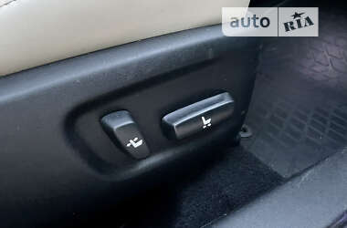 Хэтчбек Lexus CT 2012 в 