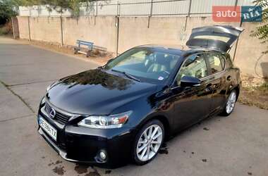 Хэтчбек Lexus CT 2013 в Киеве